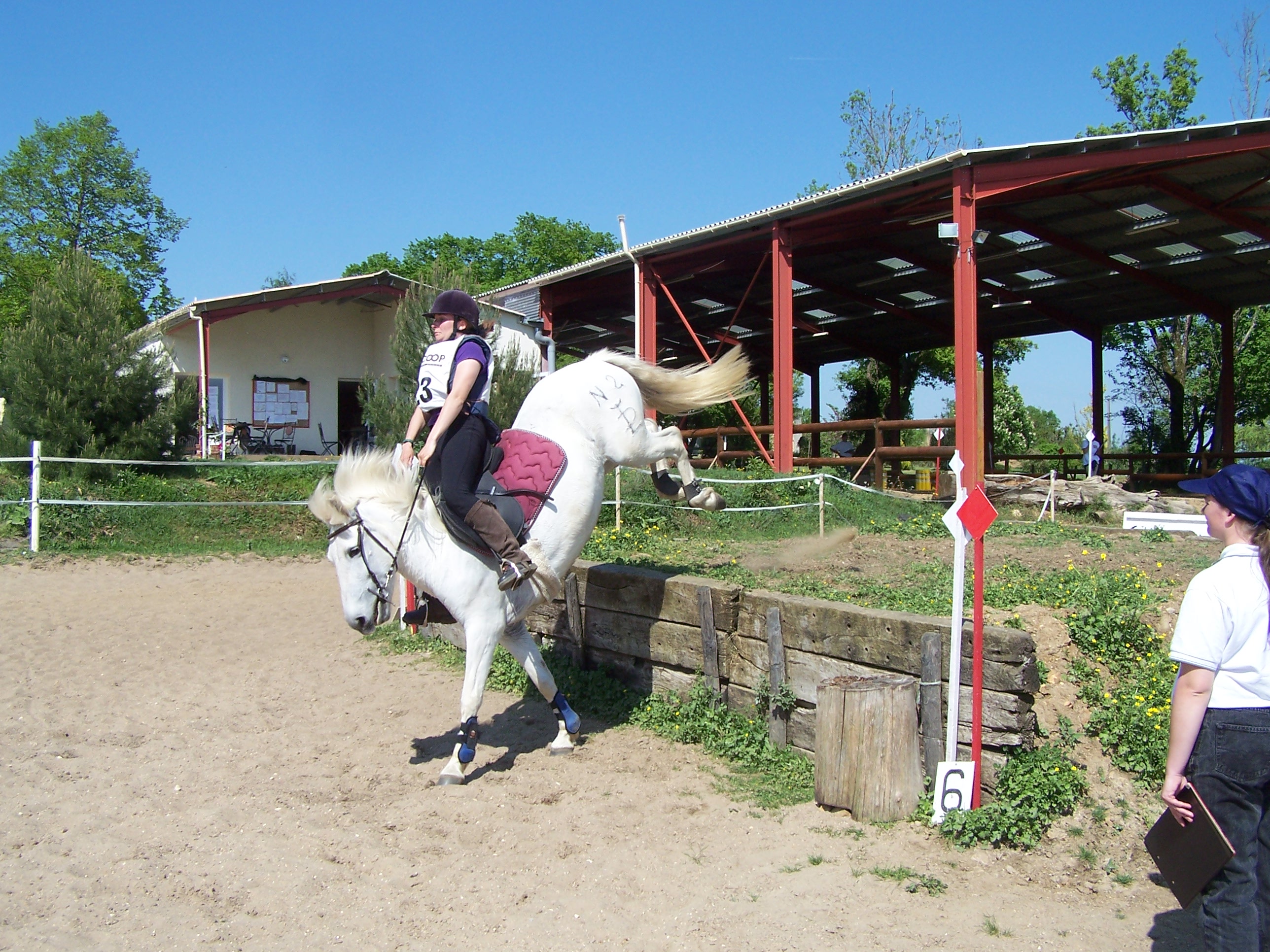 13 - Plan descendant en selle